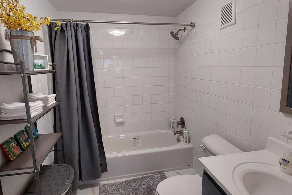Nassau Harbour Cozy 2 Bedroom Condo Экстерьер фото